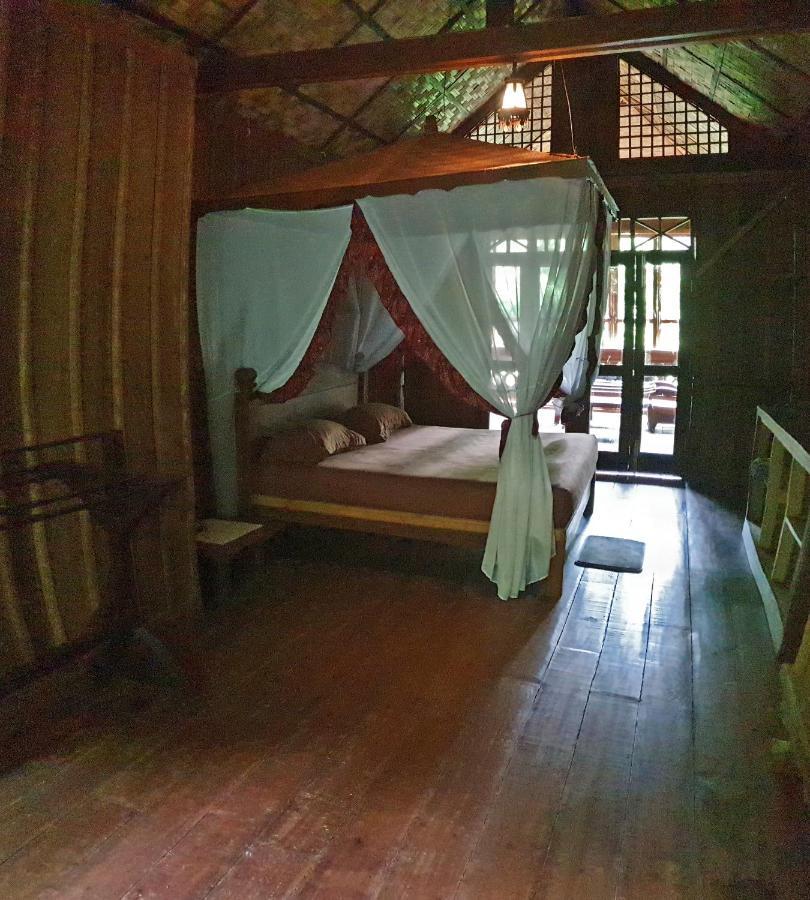 Happy Ria Homestay & Guesthouse Bukit Lawang Exteriér fotografie